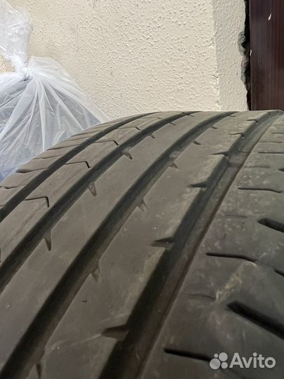 Continental ContiPremiumContact 5 225/60 R17 V