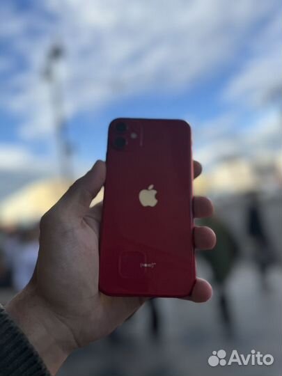 iPhone 11, 64 ГБ