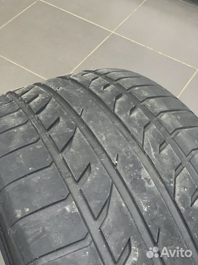 Gripmax Stature H/T 285/40 R22