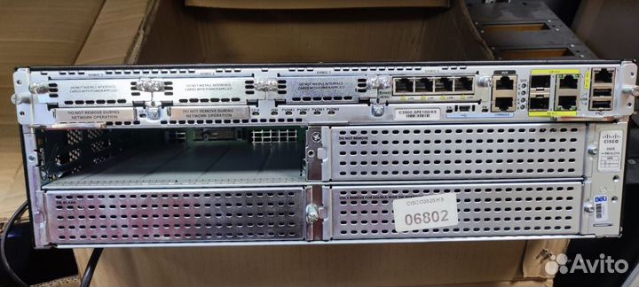 Маршрутизатор Cisco 3925