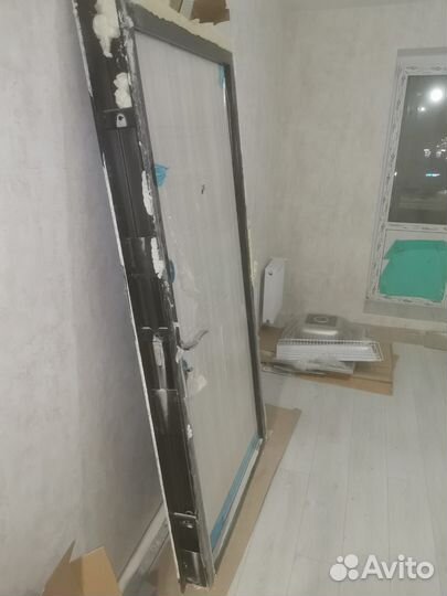 Дверь входная