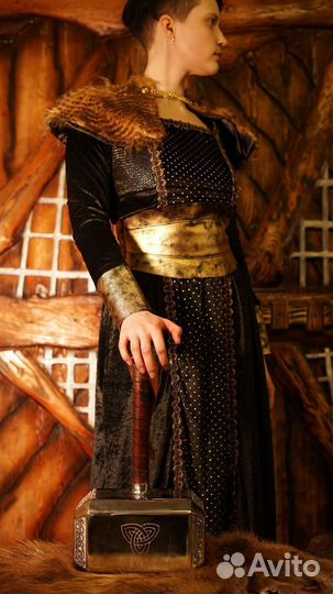 Молот Тора (Мьёльнир)