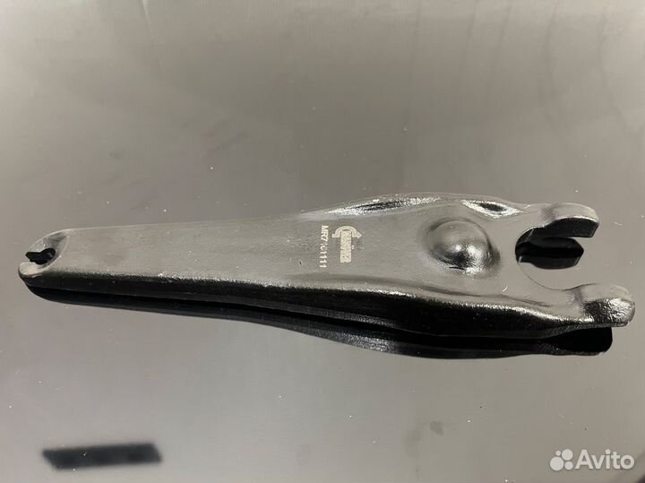 Вилка сцепления новая Рено Логан Ниссан Альмера