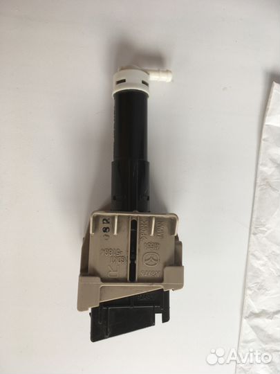 Форсунка омывателя Мазда 6 GH (2010-2012)