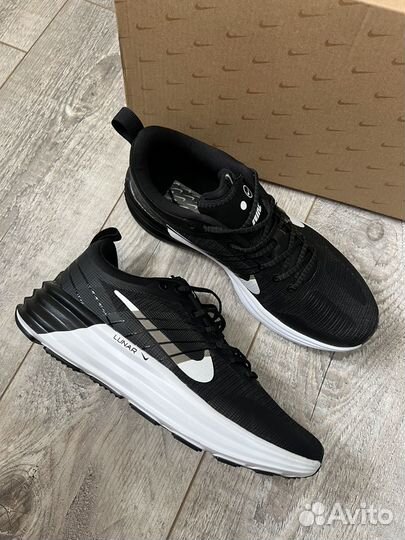 Кроссовки Nike Lunar Roam