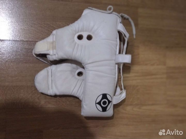 Защита голени и стопы, шлем