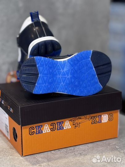 Сандалии доя мальчика р. 23 новые