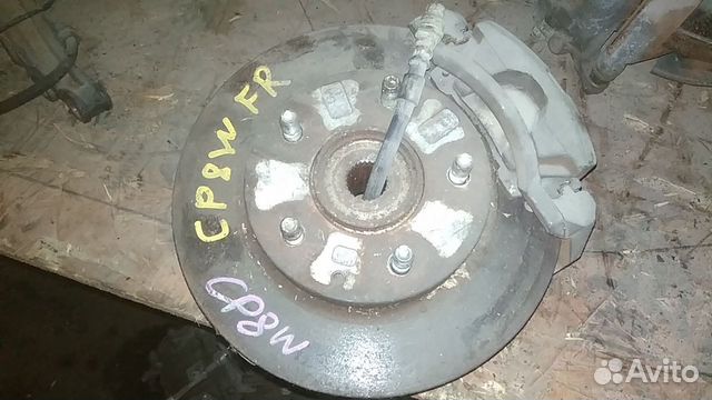 Ступица передняя правая на mazda familia, premacy