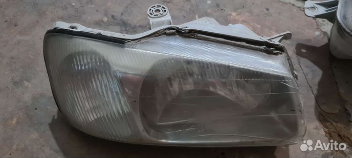 Фары для Hyundai Accent