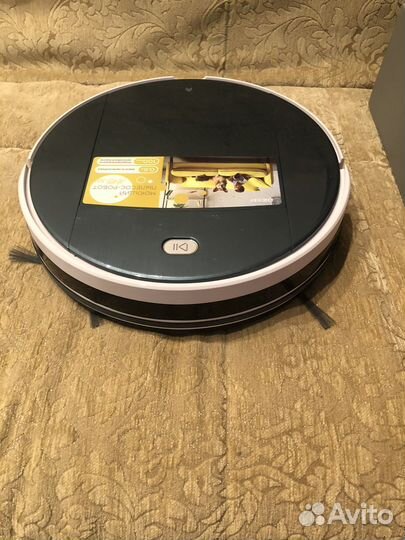 Робот пылесос