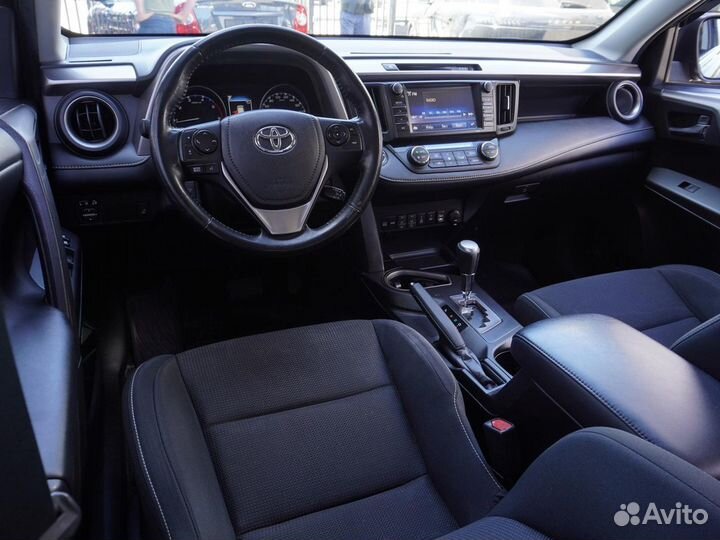 Toyota RAV4 2.2 AT, 2019, 141 896 км