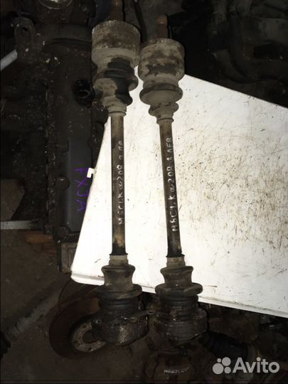 Полуось Mercedes Benz C208 CLK coupe