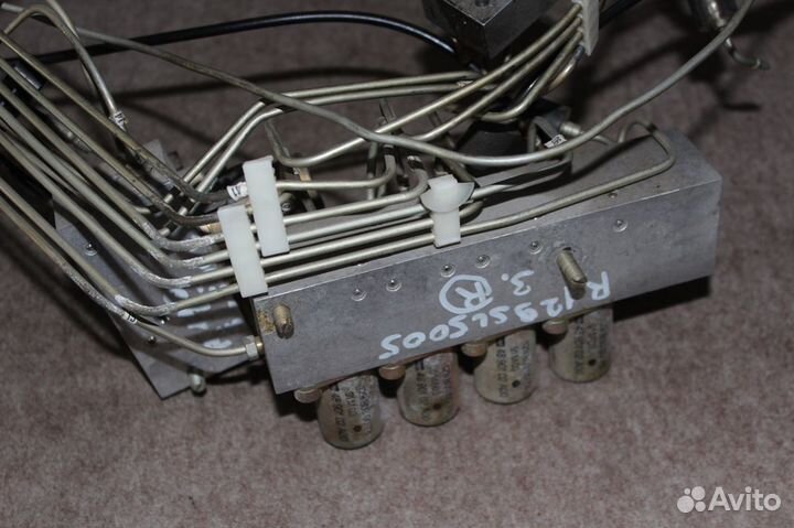 Клапана раскладной крыши Mercedes SL-Class R129