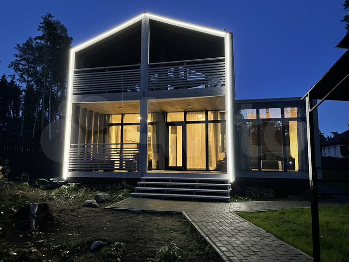 Коттедж 100 м² на участке 10 сот.