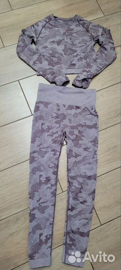 Костюм для йоги и фитнеса