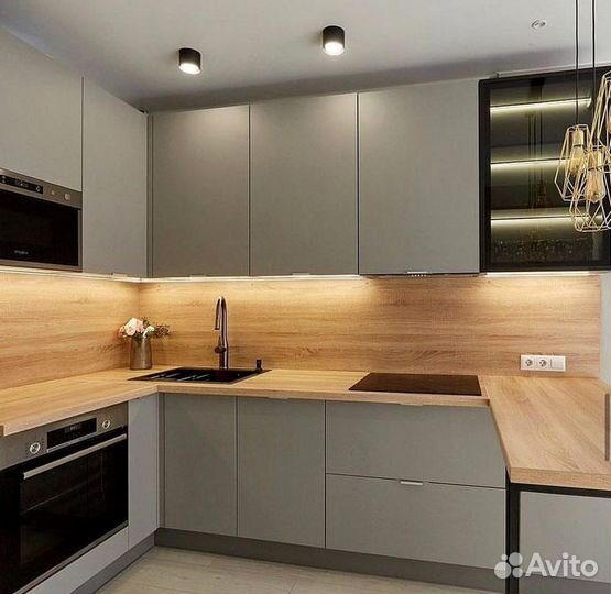 Угловой кухонный гарнитур современный