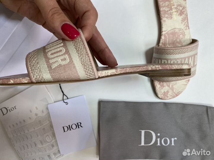 Тапочки Diop Chez Moi в наличии 37