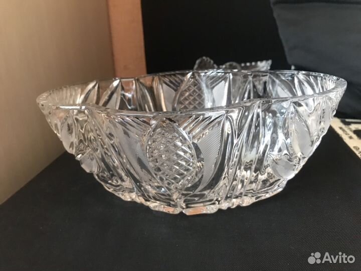 Салатник хрустальный