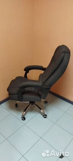Офисное кресло (геймерское). Кресло для директора