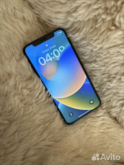 iPhone X, 256 ГБ