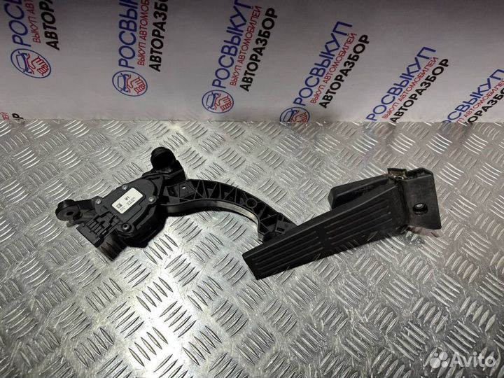 Педаль газа Hyundai Sonata 6 YN