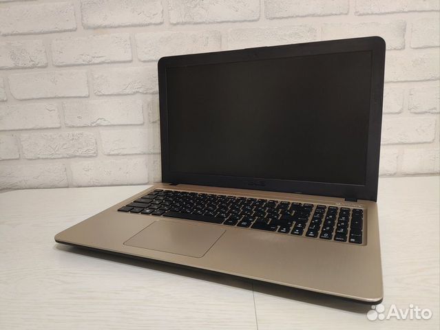Ноутбук Asus D540M