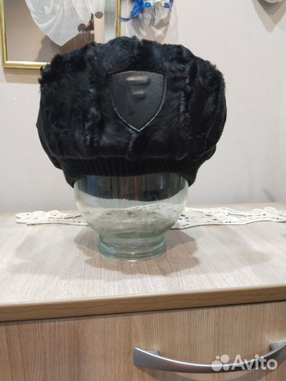 Шапка берет