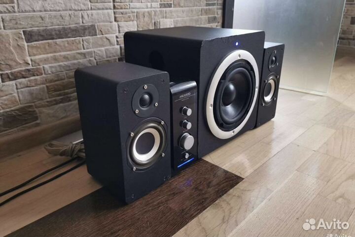 Колонки, активные 2,1. 140вт