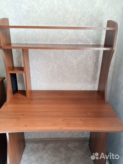 2х ярусная кровать, стол, комод