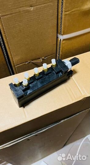 Блок клапанов Мерседес W220