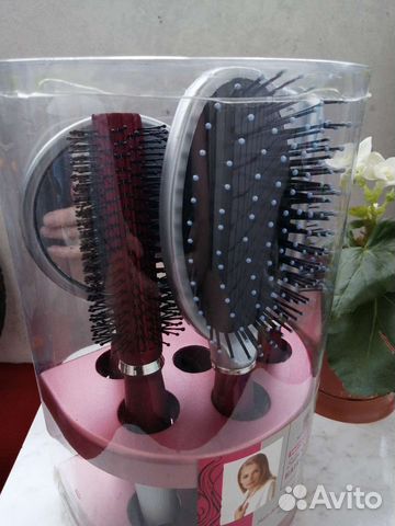 Набор профессиональных расчесок, новых
