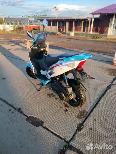 Скутер Omaks f22