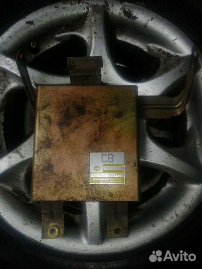 Блок управление двигат,эбу,мозги Nissan Sunny N14
