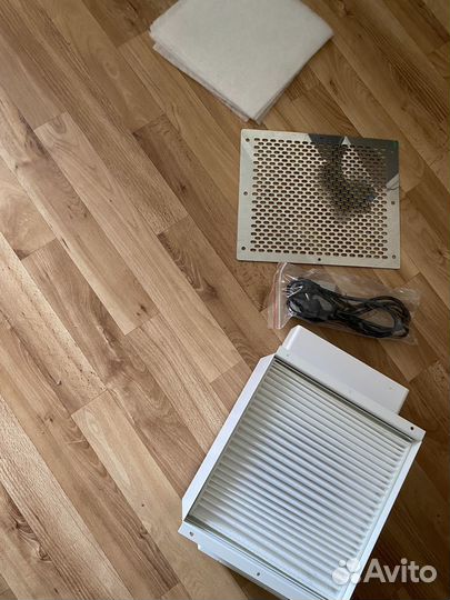 Маникюрный пылесос