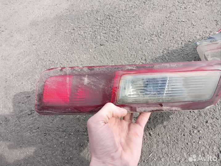 Фонари задние Suzuki Alto