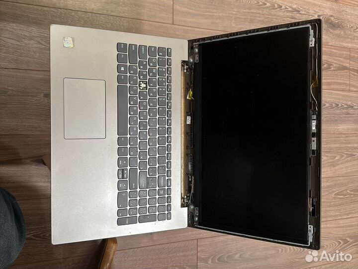 Lenovo ideapad 330 15ikb (8Gb, i5, ssd 500, rx520)