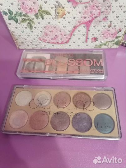 Тени для век, глиттеры