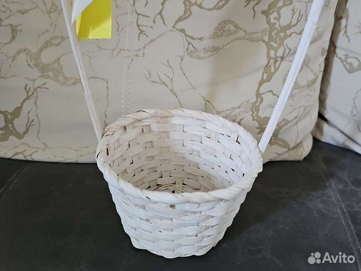 Корзина плетеная