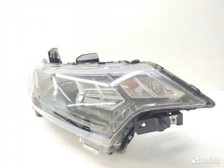 Фара передняя правая Mitsubishi Outlander 3 GF 2.0