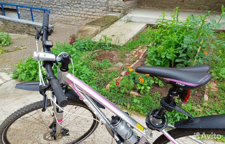 Велосипед GT transeo 3