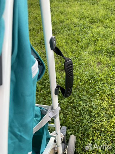 Прогулочная коляска трость новая