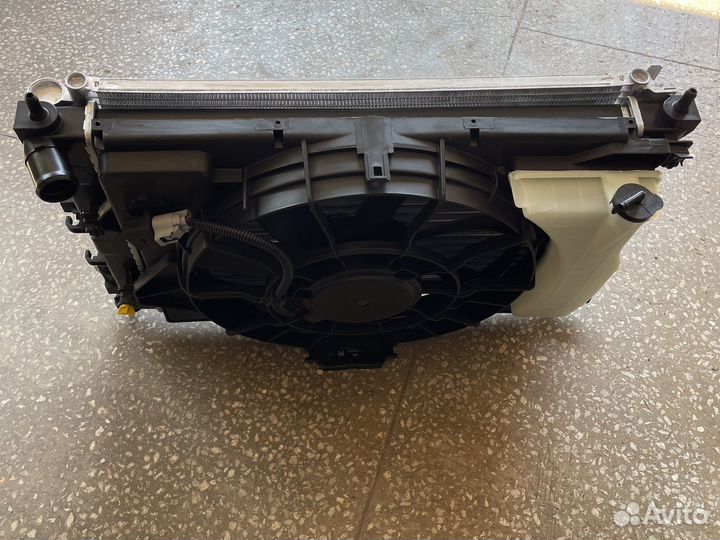 Кассета радиаторов Hyundai Solaris 2 Kia Rio 4