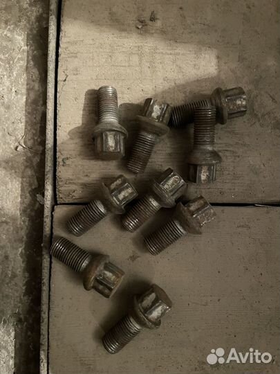 Болты колесные mercedes