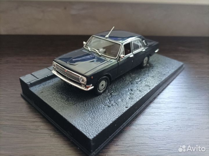 Модель автомобиля Газ-24 Волга IST 009