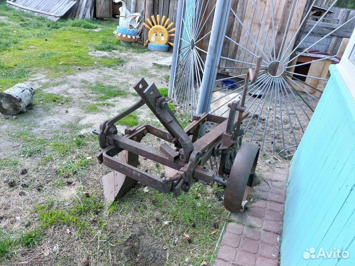 Плуг навесной