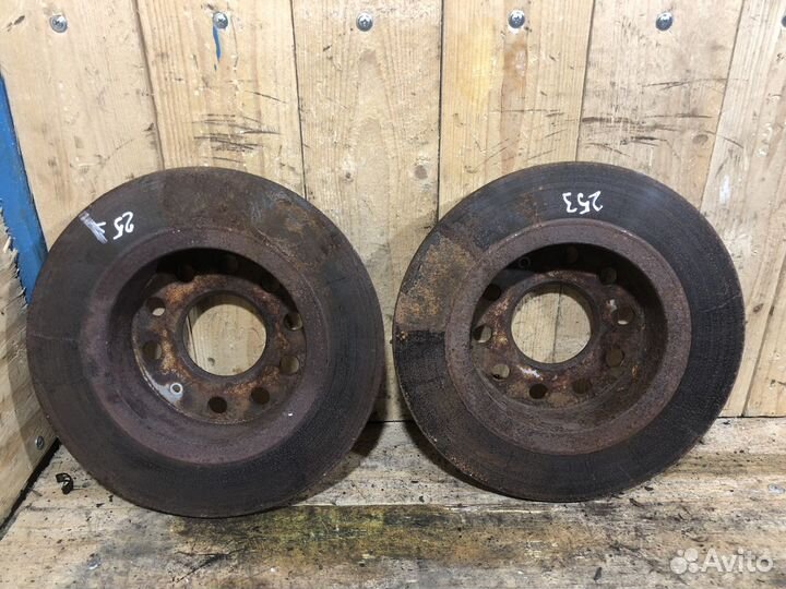 Комплект задних тормозных дисков Skoda A5 253 мм