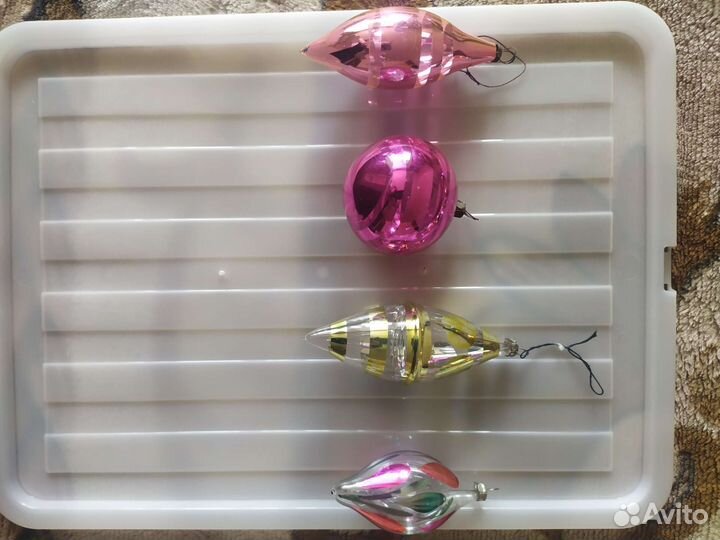 Елочные игрушки