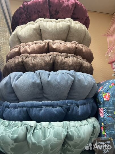 Лежанки для любимцев