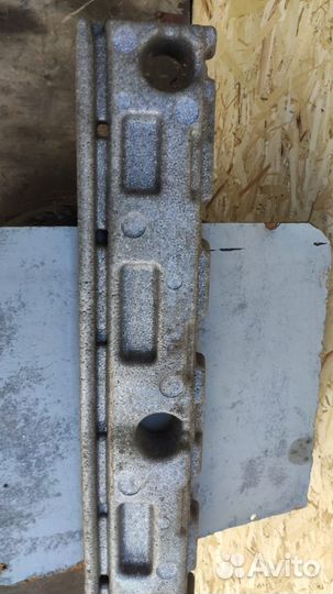 Абсорбер заднего бампера Хенде Санта Фе 2 Hyundai