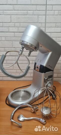 Миксер планетарный